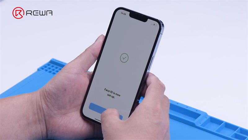 iPhone 13 Pro Face ID