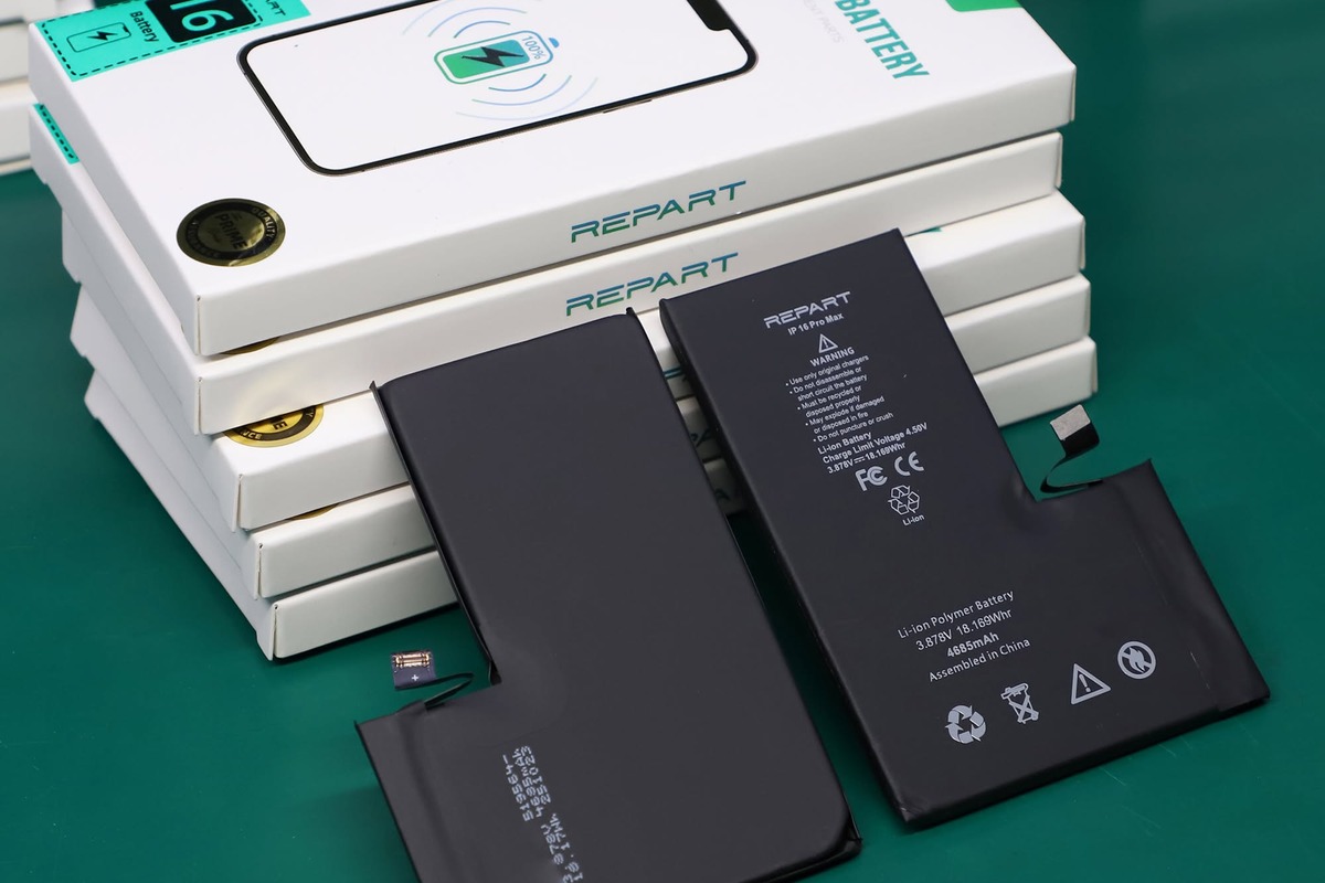 repart iphone battery with box