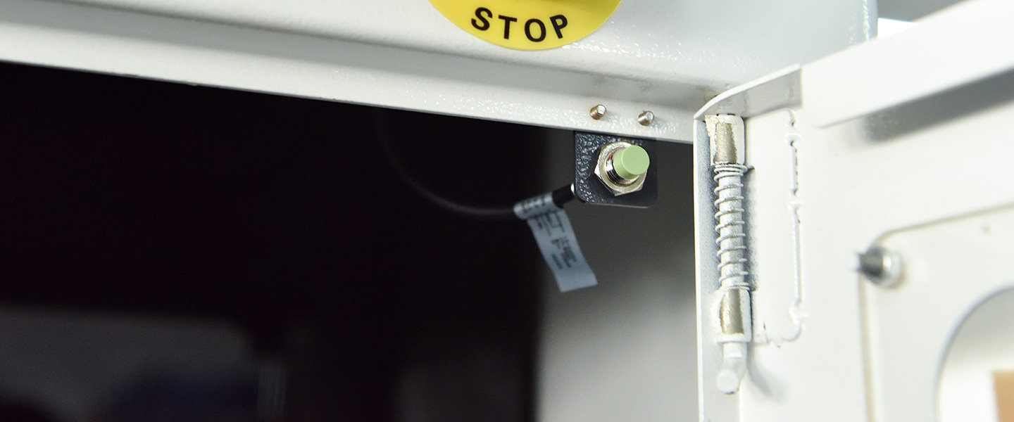 Automatic stop upon door opening